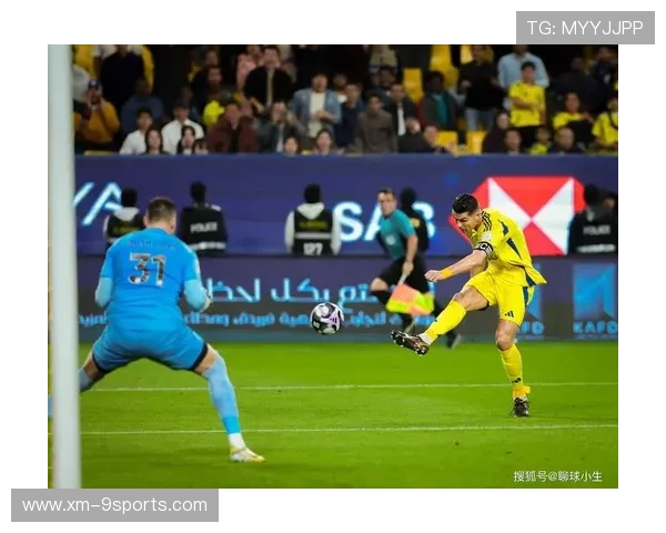 波多尔斯基缺阵致球队阵容告急——足球巨星背后的挑战与机遇