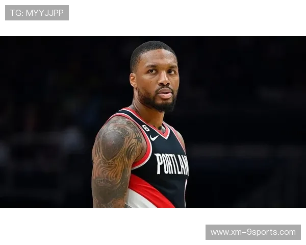 开拓者利拉德弧顶三分命中引爆看台